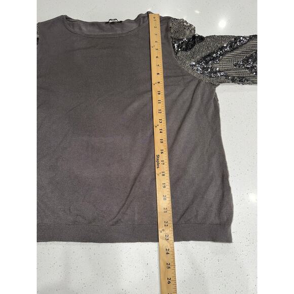 Adriana Papel Sweater Sequin Sleeves Lightweight Taupe/Gray
XL event party - Picture 9 of 9